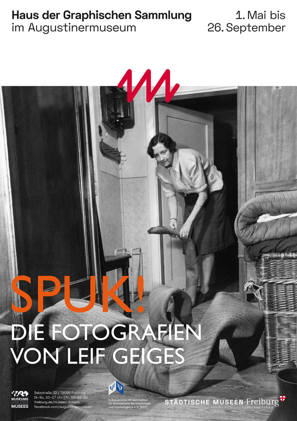 SPUK! DIE FOTOGRAFIEN VON LEIF GEIGES Ausstellung Plakat