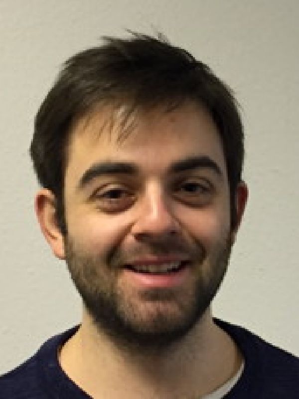 Porträt Lukas Hecker