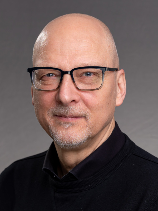 Porträt Wolfgang Fach