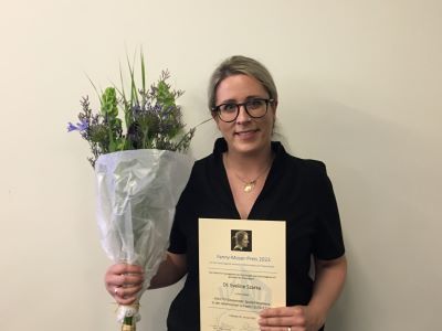 Dr. Eveline Szarka erhält den Fanny Moser Preis 2023